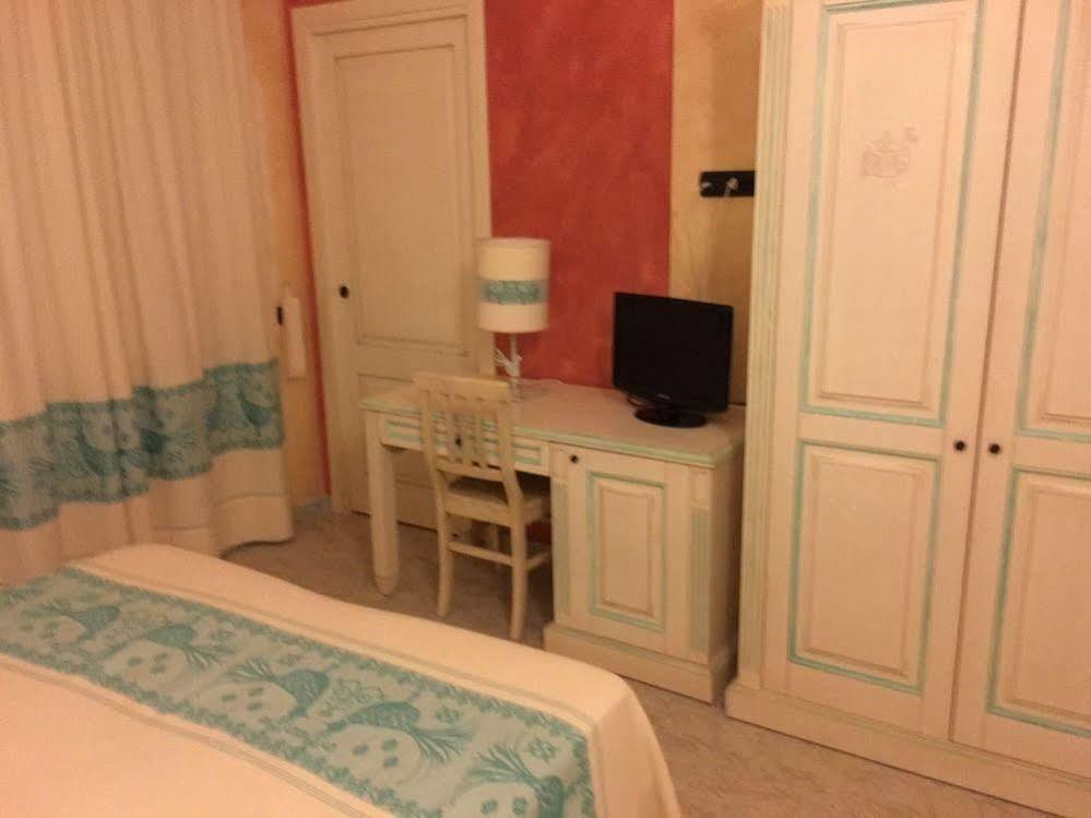 סרדרה Hotel Monreale מראה חיצוני תמונה